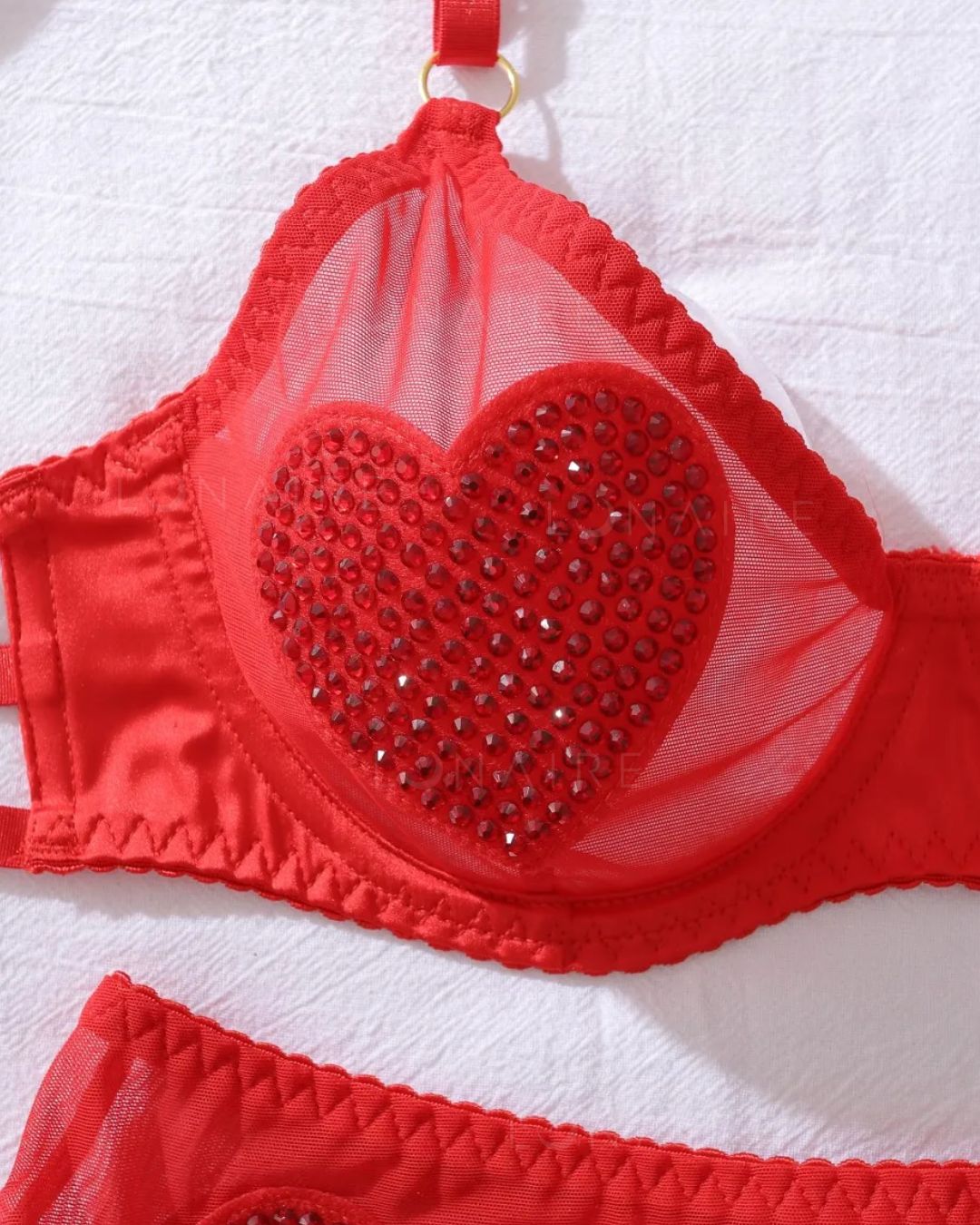 LINGERIE LOVE