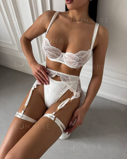 LINGERIE SUSPIRE