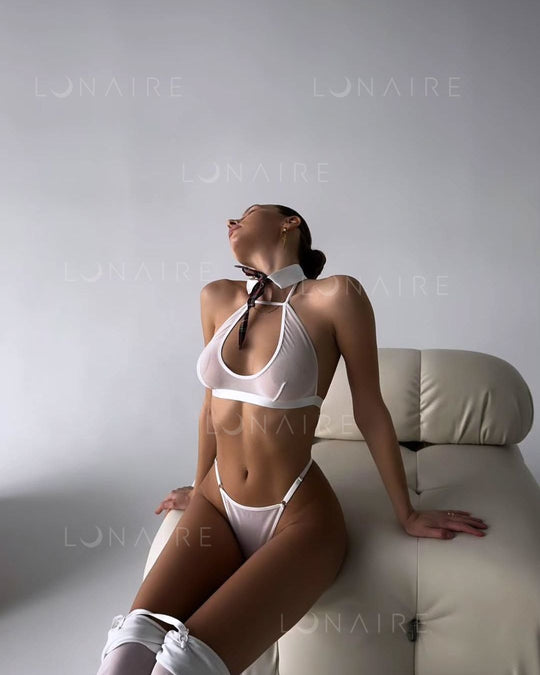 LINGERIE COLEGIAL