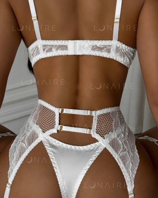 LINGERIE SUSPIRE