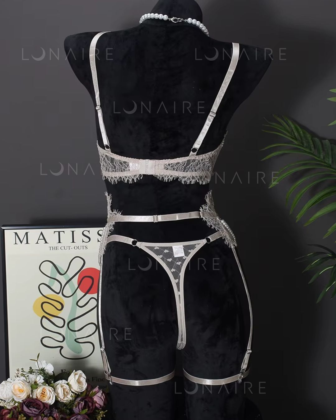 LINGERIE HEAVEN