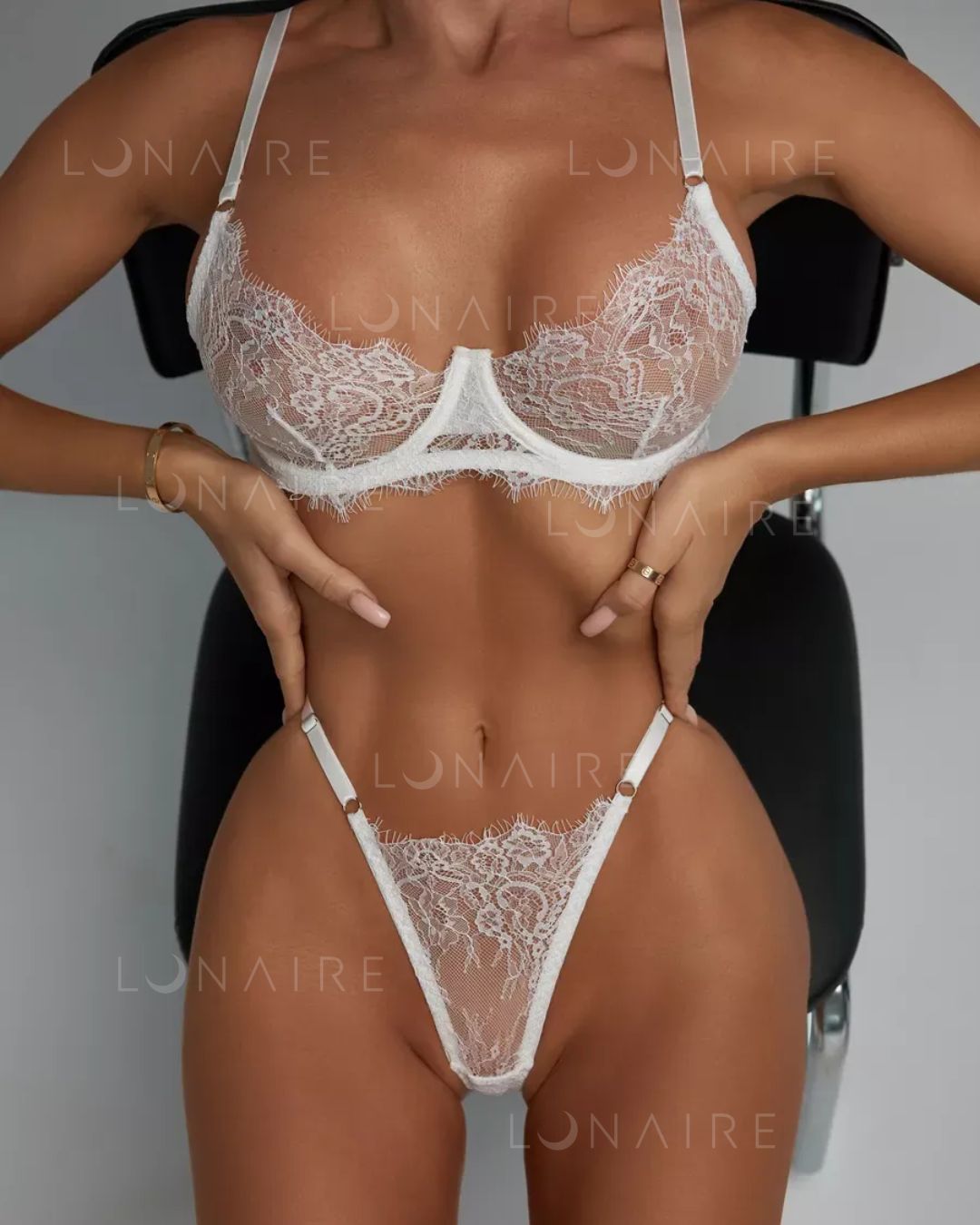 LINGERIE MUSE