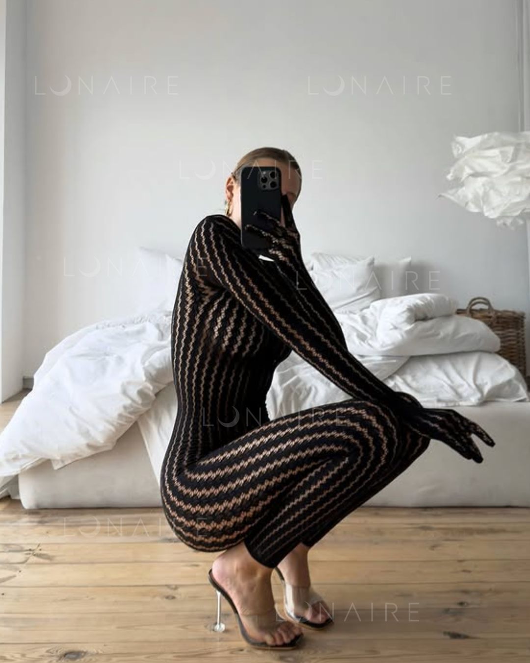 FULL BODY SHADOW