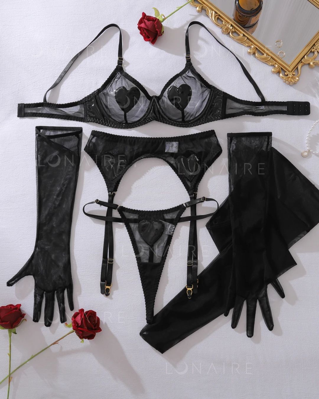 LINGERIE LOUNGE