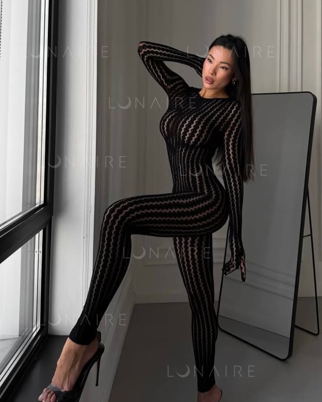 FULL BODY SHADOW