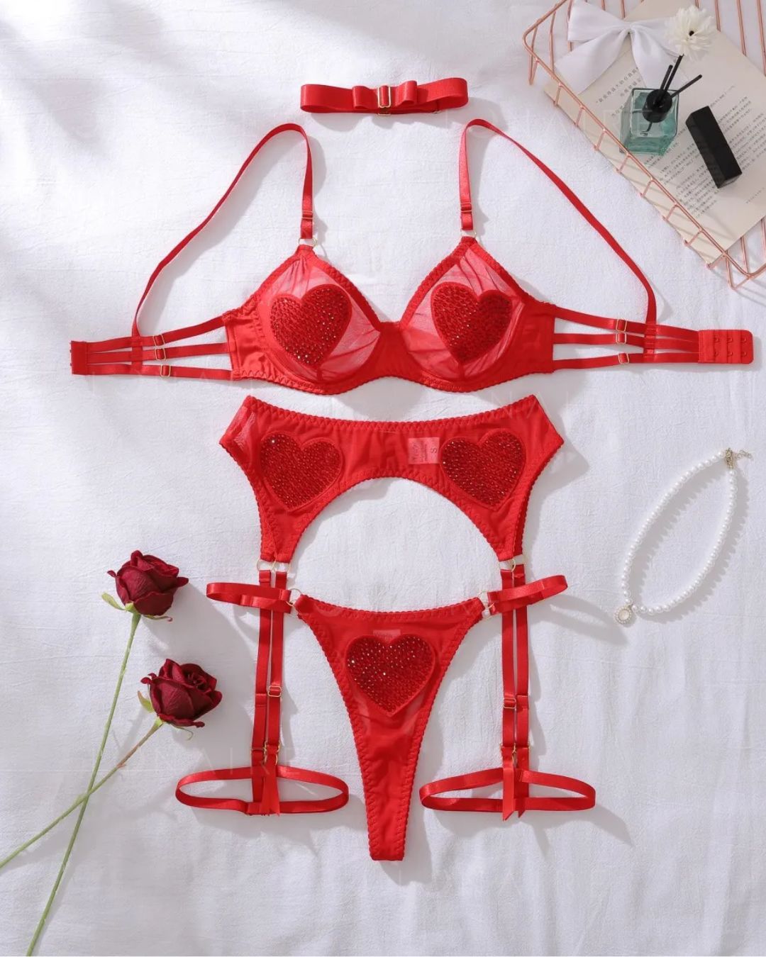 LINGERIE LOVE