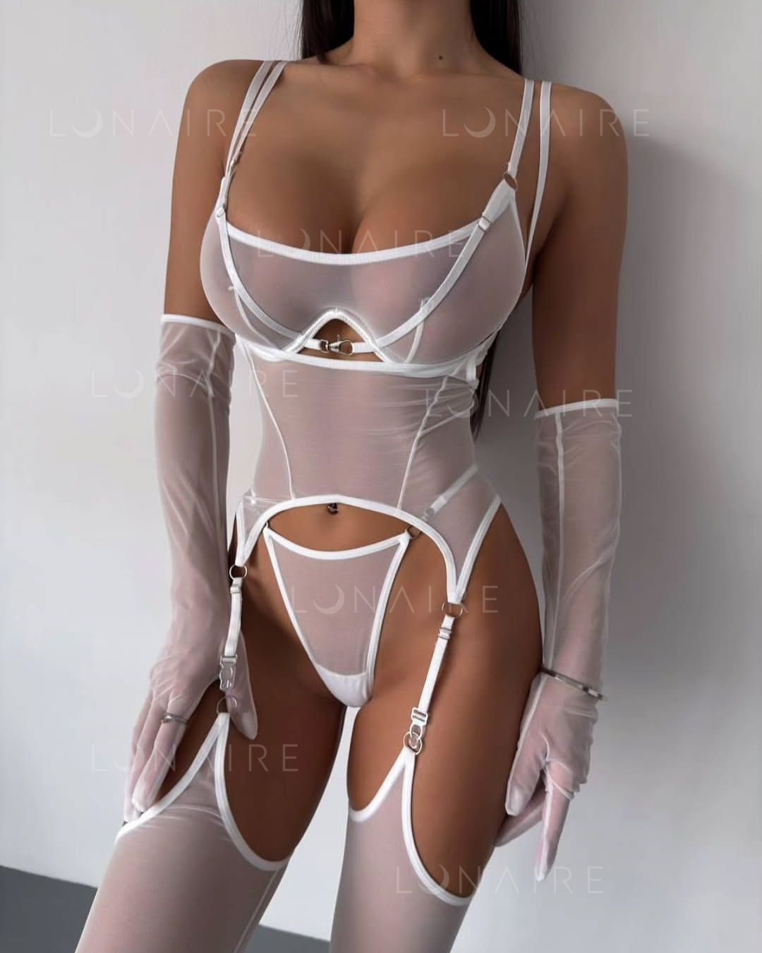 LINGERIE SUITE